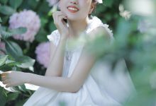[YITUYU艺图语]2022.05.25 花儿与少女 欣雨[23+1P／195MB]-美图岛